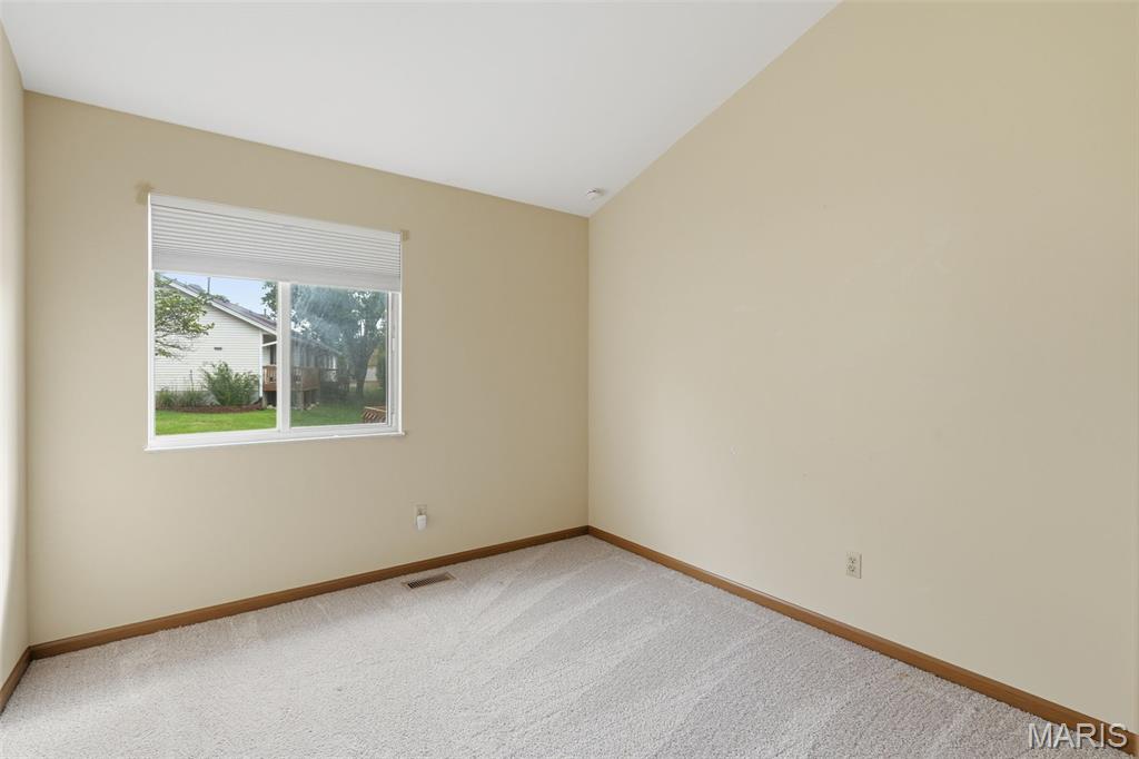 646 Sandy Summit Drive Property Photo 16