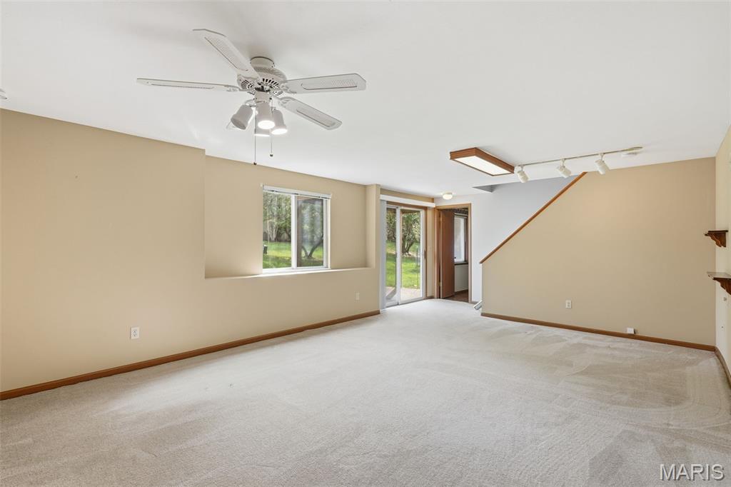 646 Sandy Summit Drive Property Photo 18