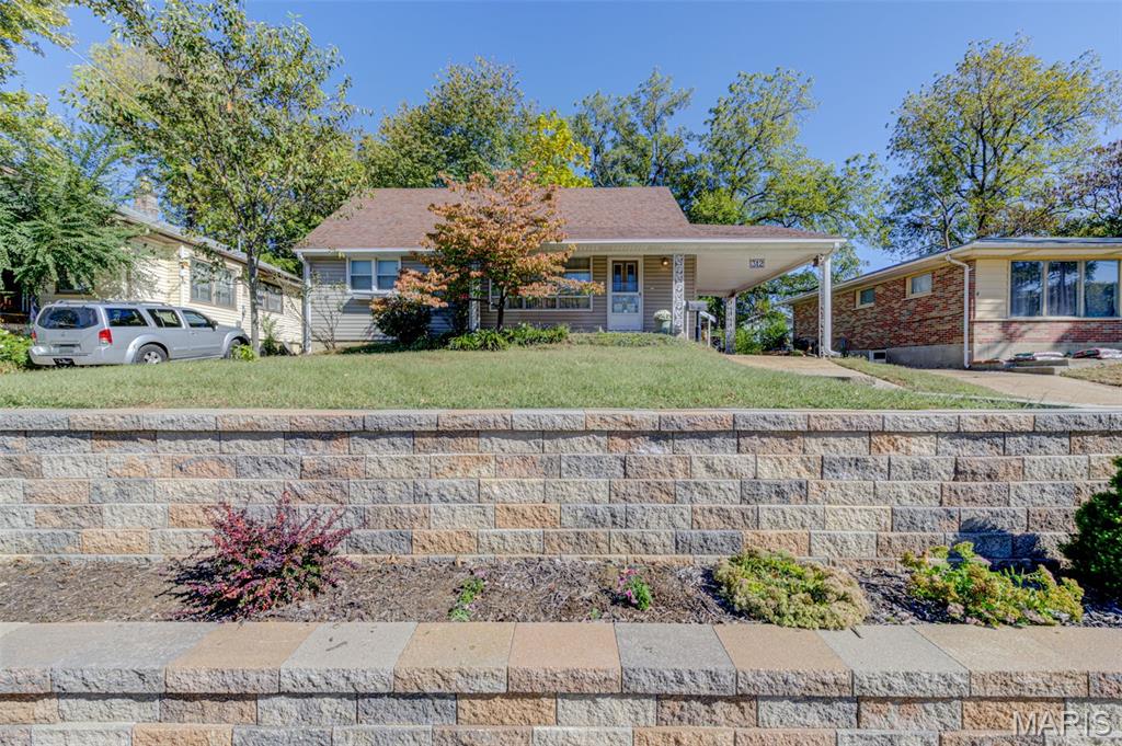 312 Saint Louis Avenue Property Photo 1