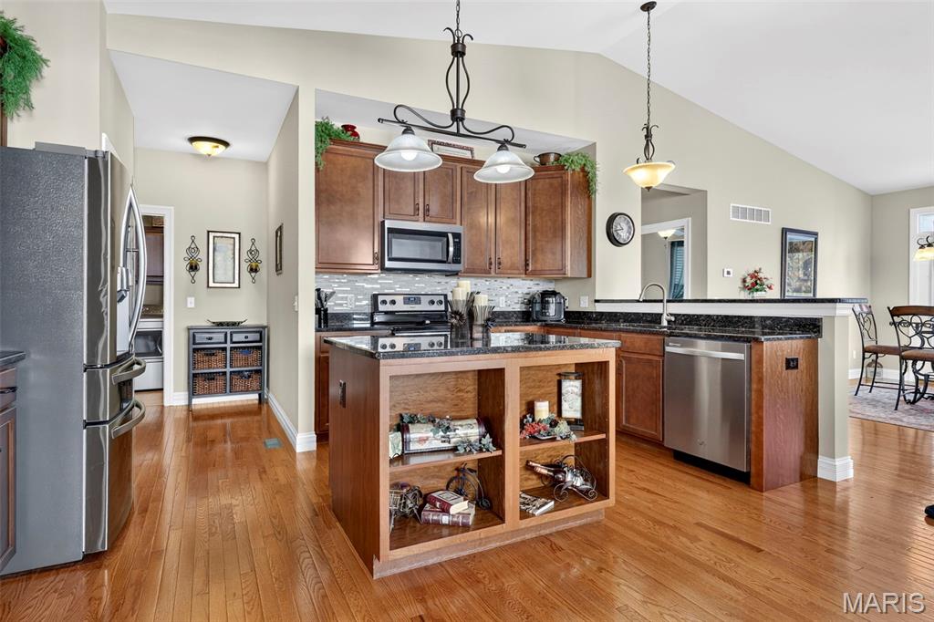 2 Tuscany Trace Drive Property Photo 3
