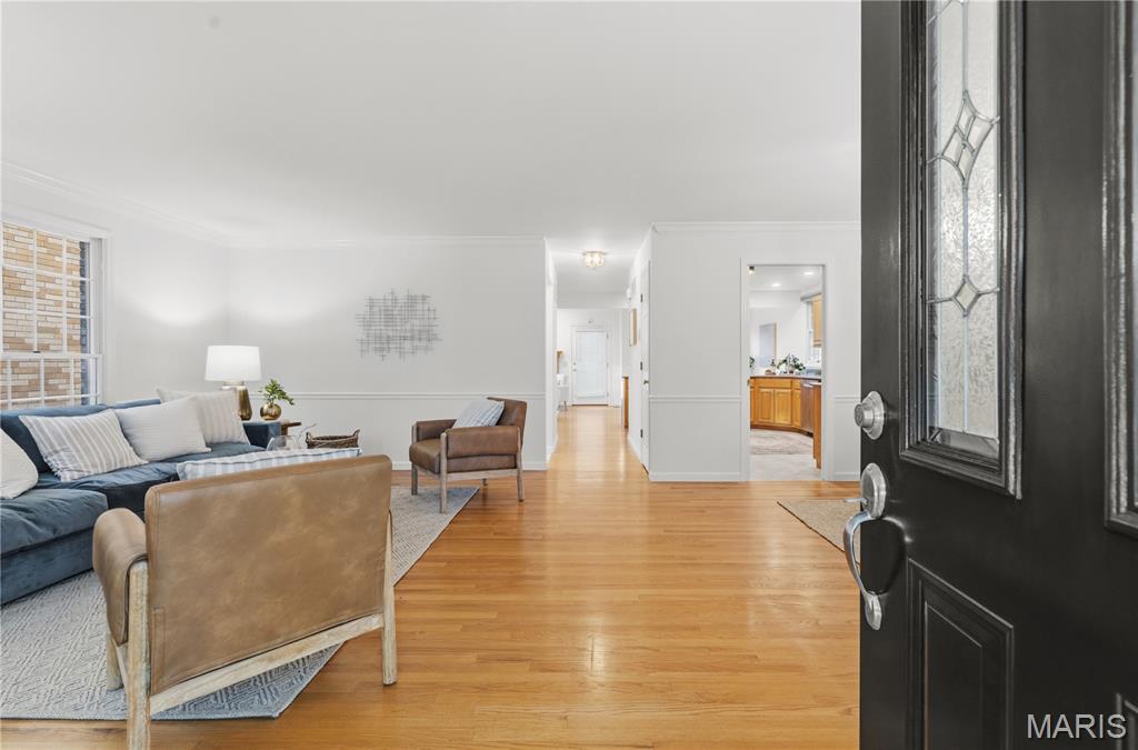 5844 Itaska Street Property Photo 3