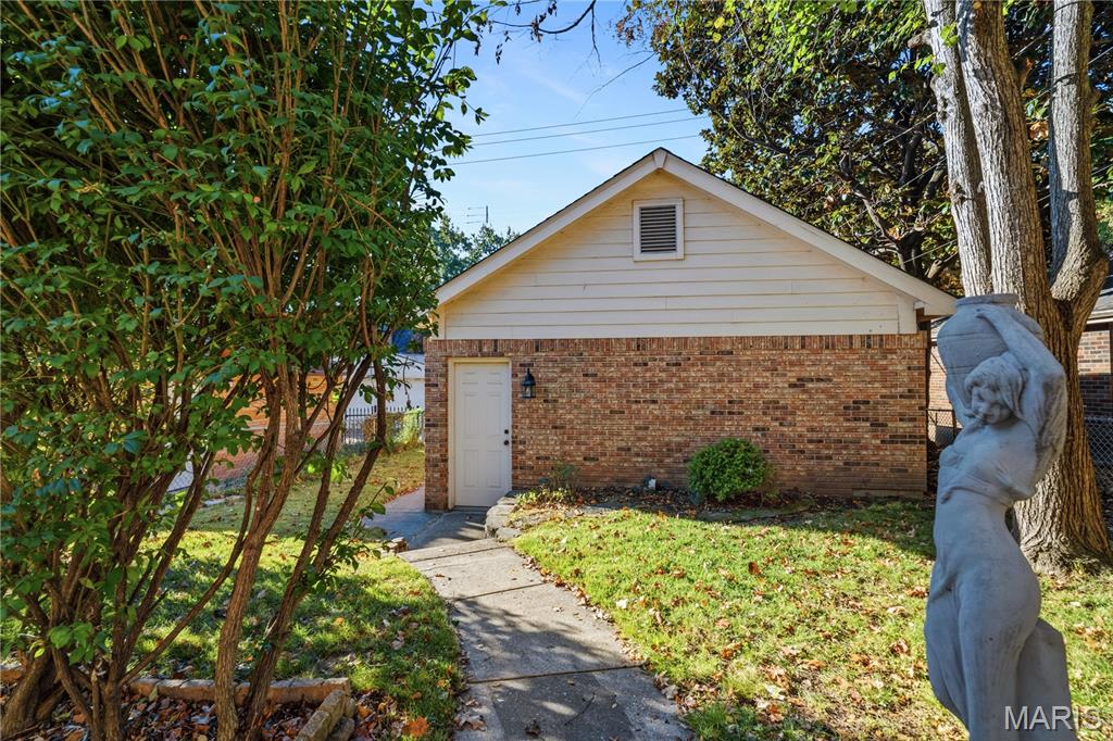 5844 Itaska Street Property Photo 42