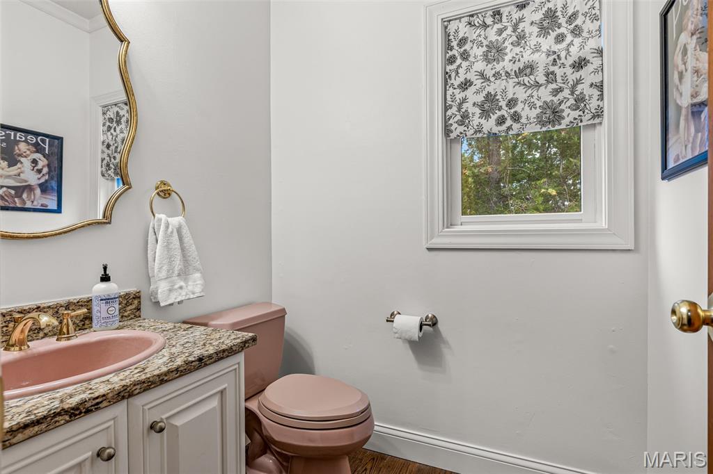 5600 Forest Drive Property Photo 10