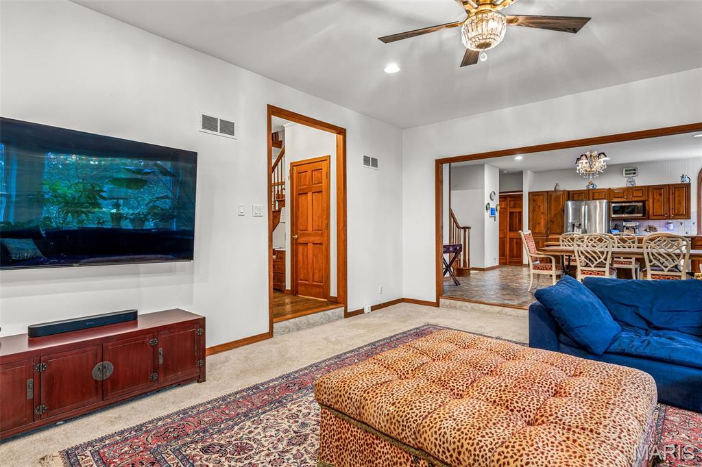 5600 Forest Drive Property Photo 15