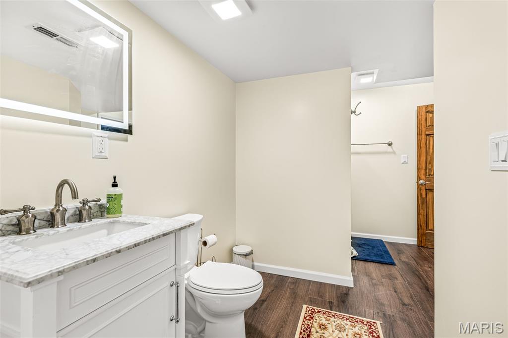 5600 Forest Drive Property Photo 51