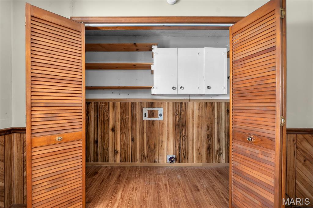 514 Dean Property Photo 11