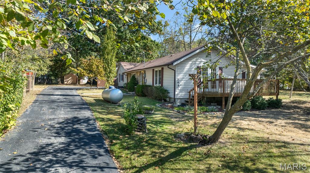 5481 Old Us Highway 40 Property Photo 1