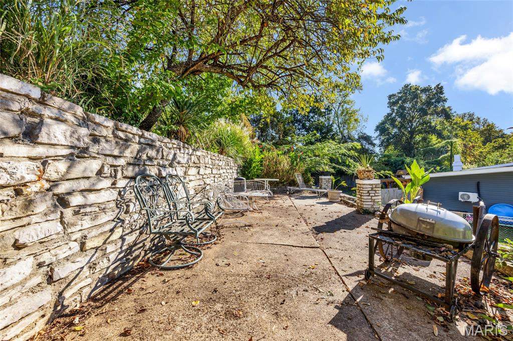 10905 Hampshire Manor Court Property Photo 33