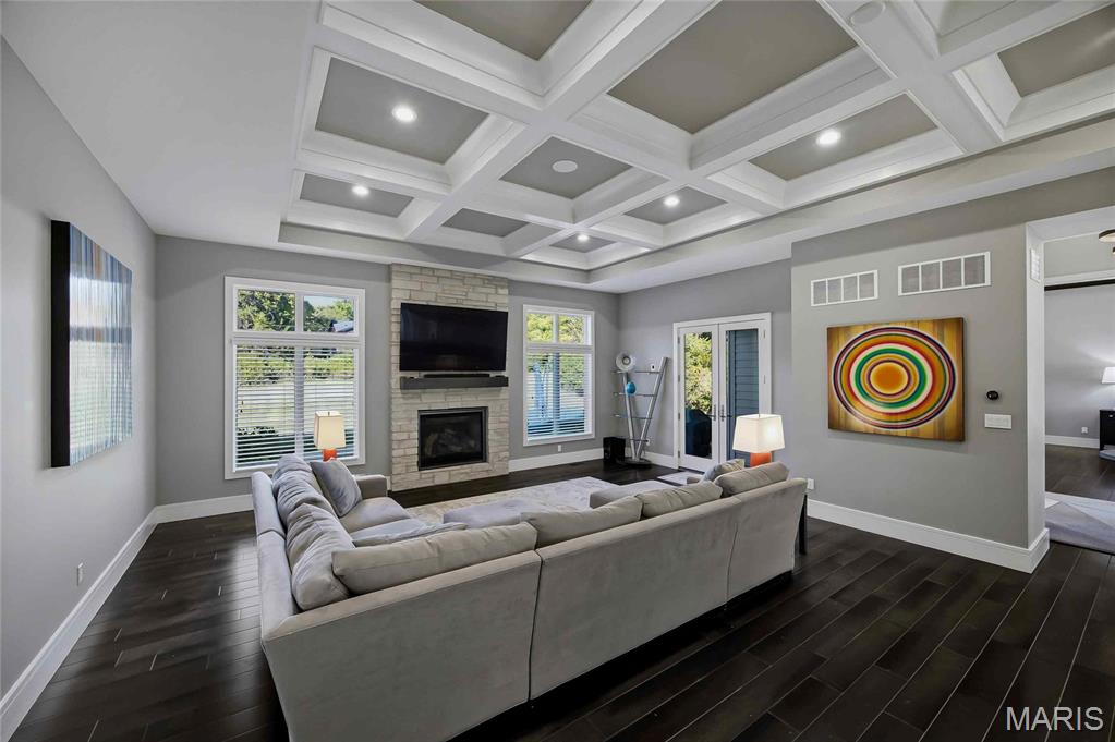 15 Ladue Meadows Property Photo 13