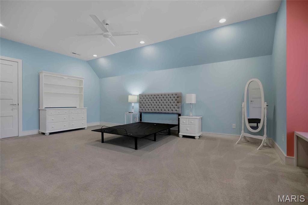 15 Ladue Meadows Property Photo 34