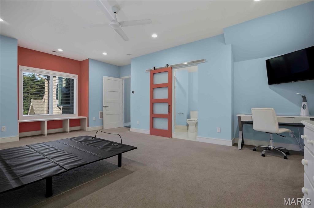 15 Ladue Meadows Property Photo 35