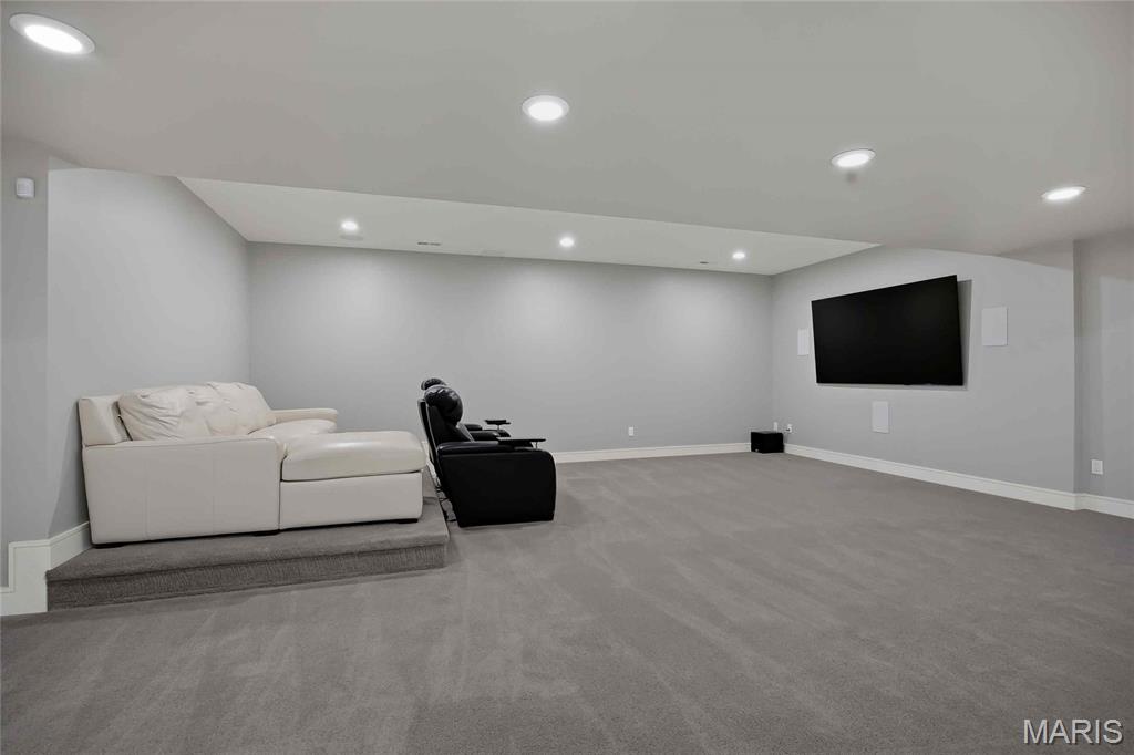 15 Ladue Meadows Property Photo 46