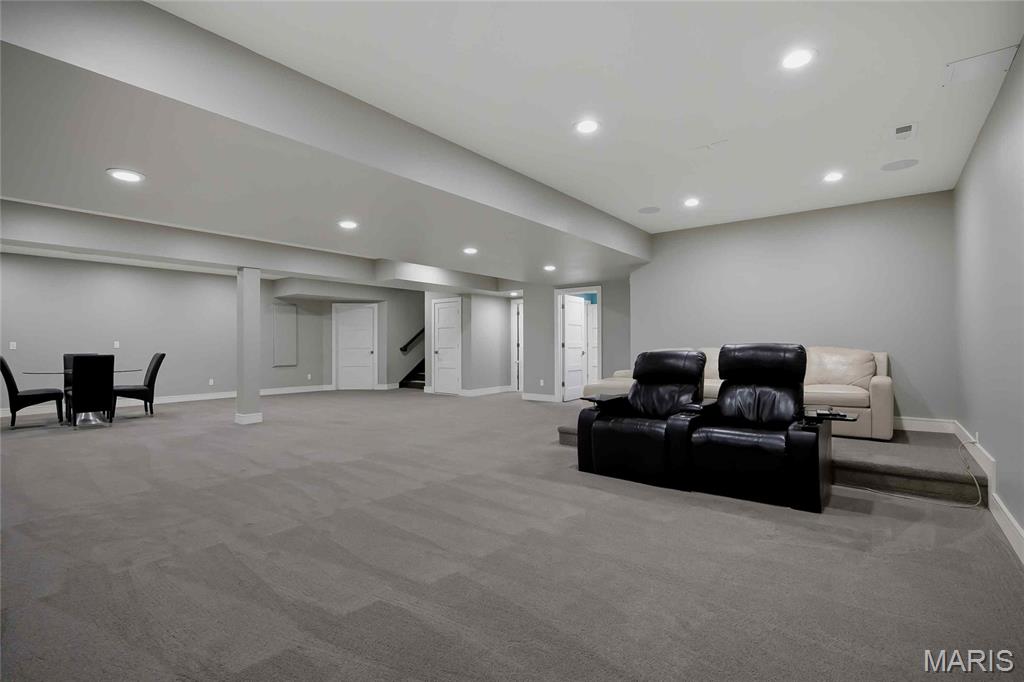 15 Ladue Meadows Property Photo 47