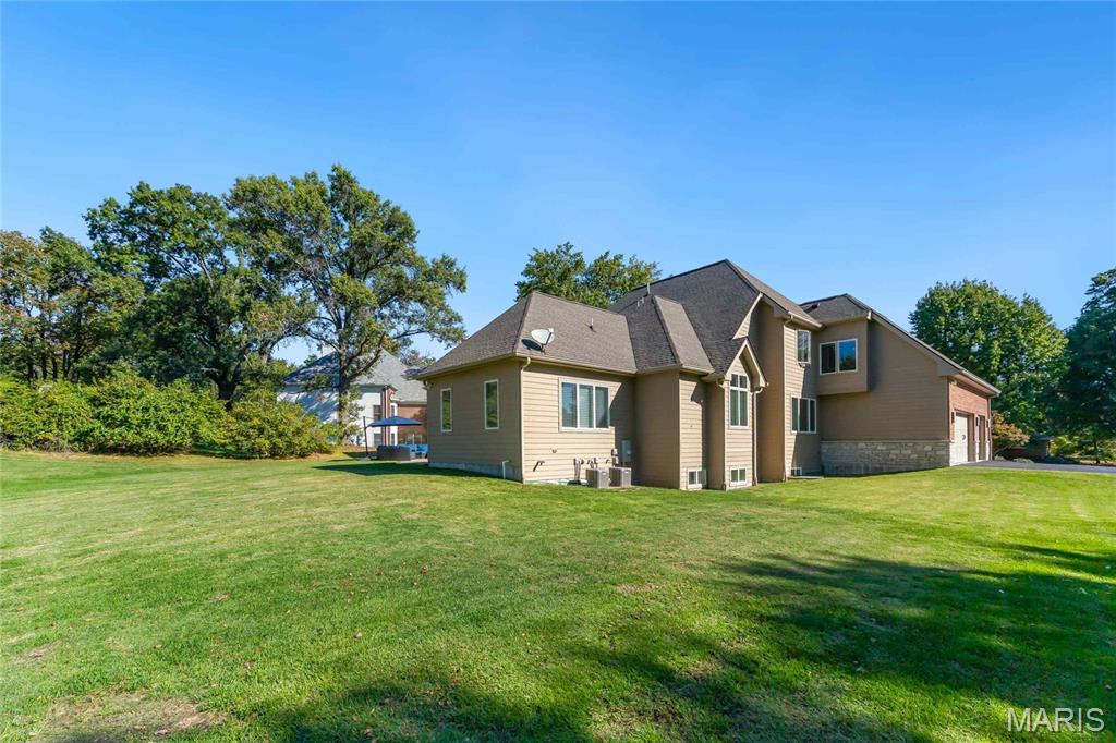 15 Ladue Meadows Property Photo 59