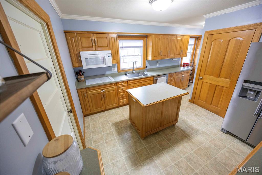 106 Hahn Street 84 Property Photo 4