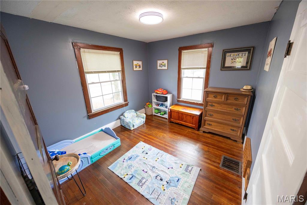 106 Hahn Street 84 Property Photo 33