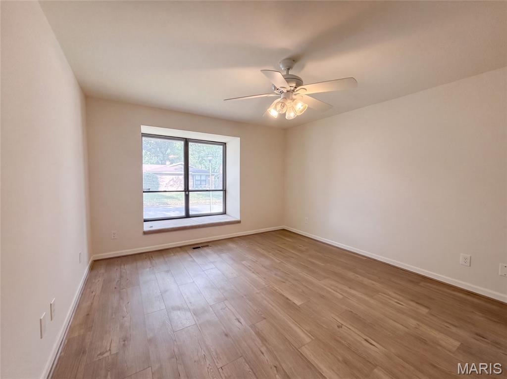 742 Foxwick Drive Property Photo 4