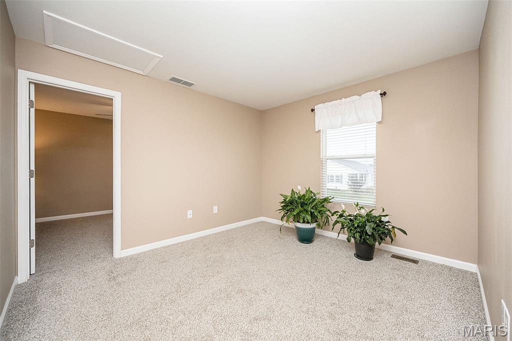 323 Essex Park Drive Property Photo 19