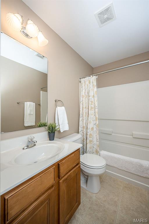 323 Essex Park Drive Property Photo 31