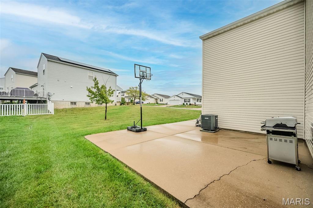 323 Essex Park Drive Property Photo 33