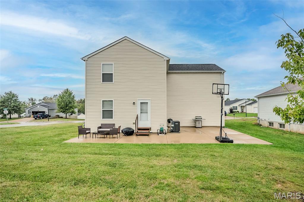 323 Essex Park Drive Property Photo 36
