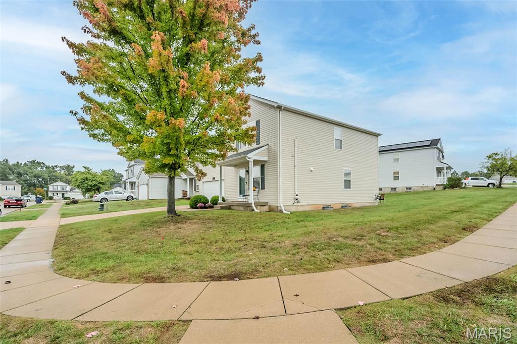 323 Essex Park Drive Property Photo 39