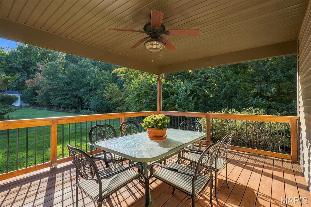 122 Echo Lake Circle Property Photo 21