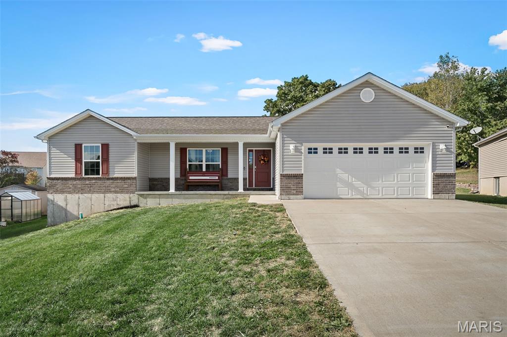 353 Dry Fork Crossing Property Photo 1