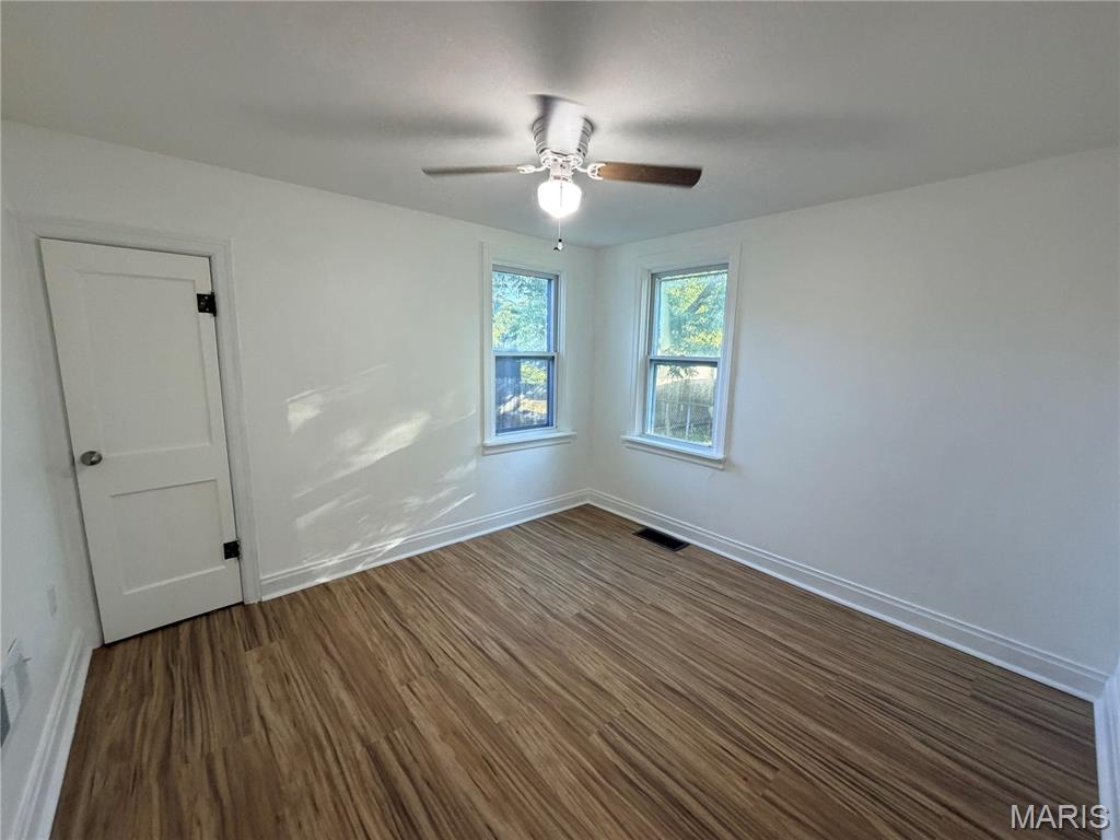 720 S Clark Street Property Photo 7