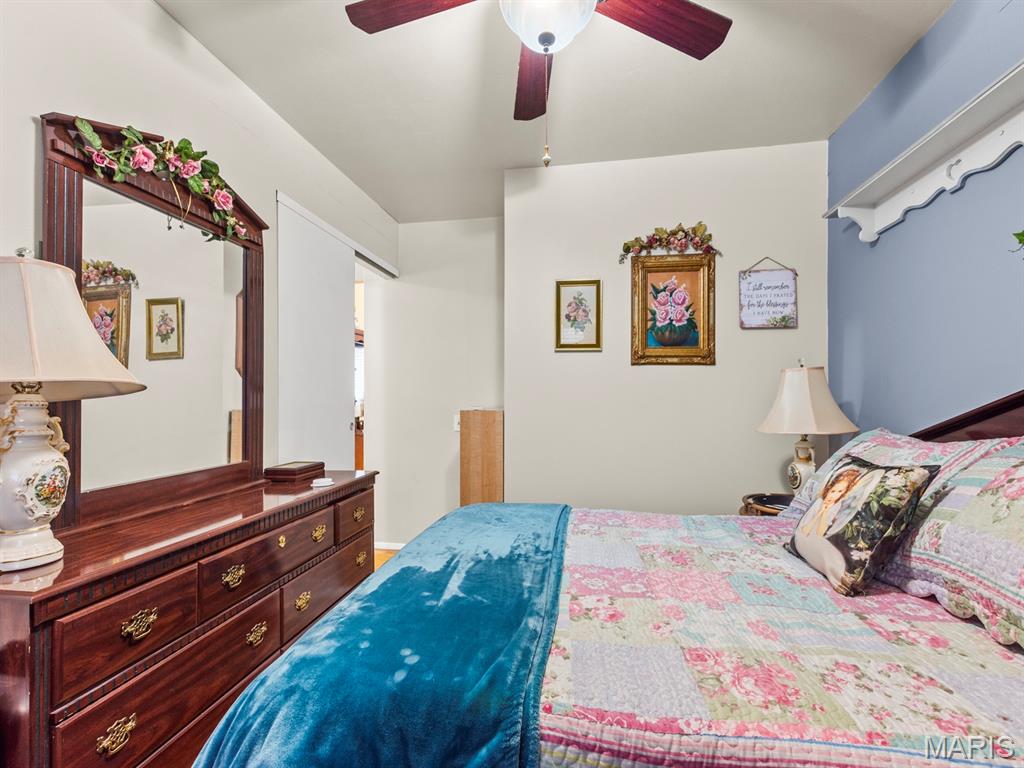 975 Sherman Lane Property Photo 30
