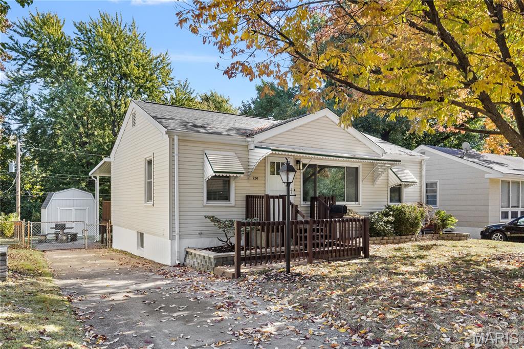230 Du Bourg Lane Property Photo 2