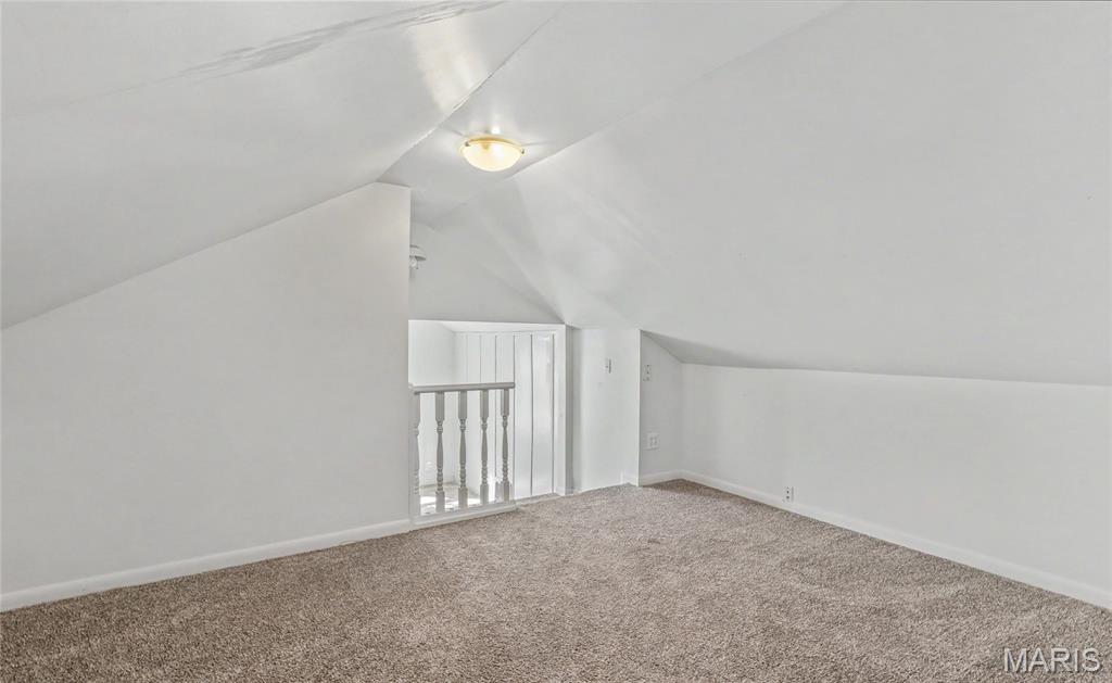 1014 Lynwood Drive Property Photo 22