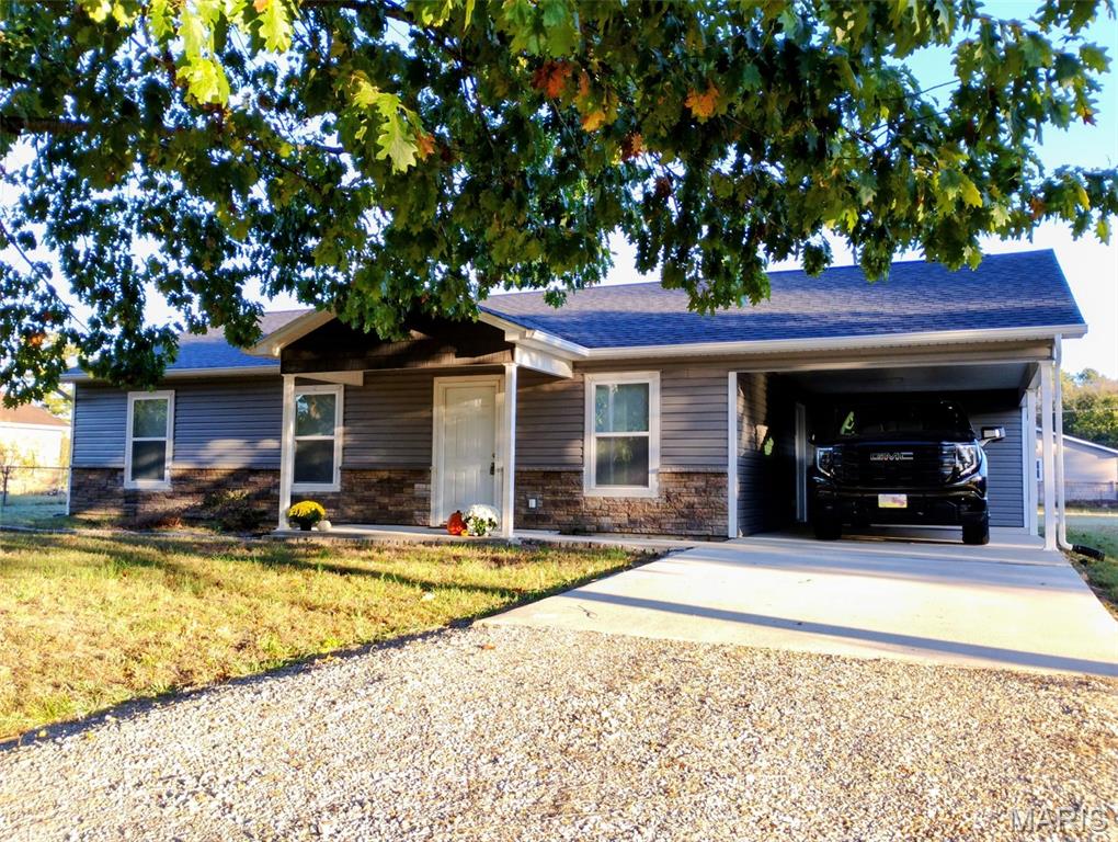 802 Peggy Street Property Photo 1