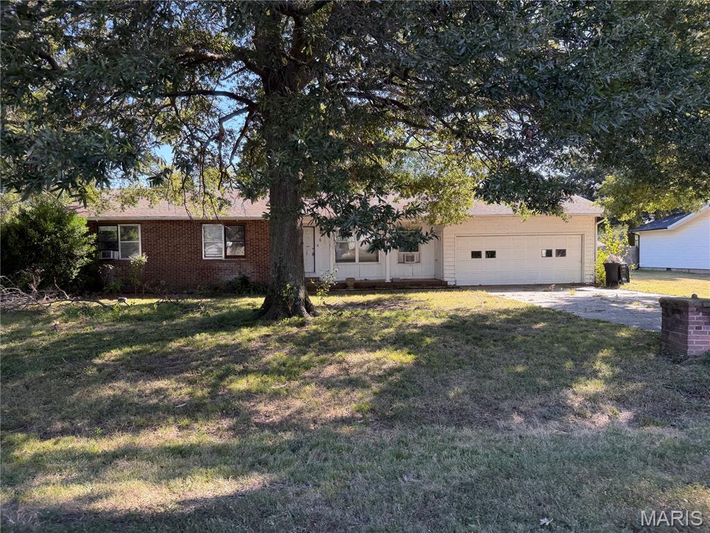 5 Charles Drive Property Photo 1