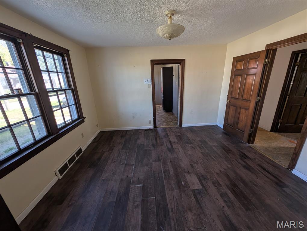 3915 W Main Street Property Photo 5