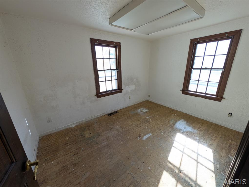 3915 W Main Street Property Photo 14