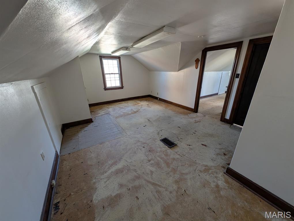 3915 W Main Street Property Photo 20