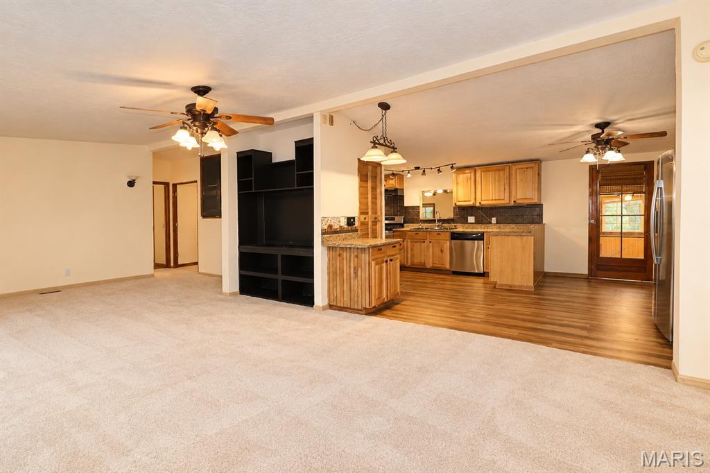 1200 County Road 263 Property Photo 15