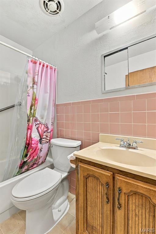 8622 North Avenue Property Photo 15
