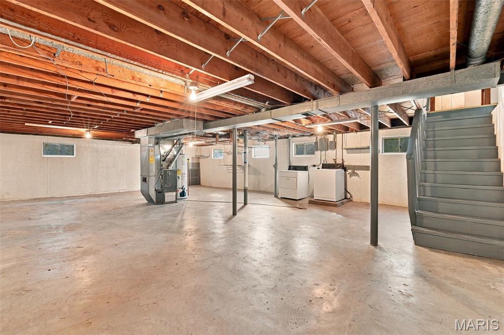 8622 North Avenue Property Photo 18