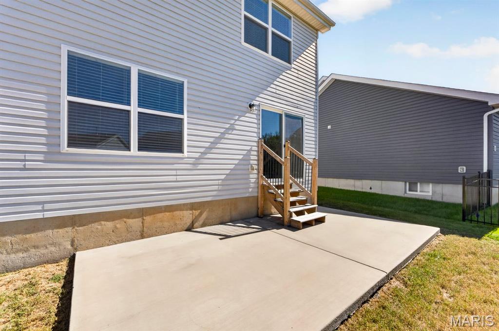 511 Rolling Meadow Drive Property Photo 16