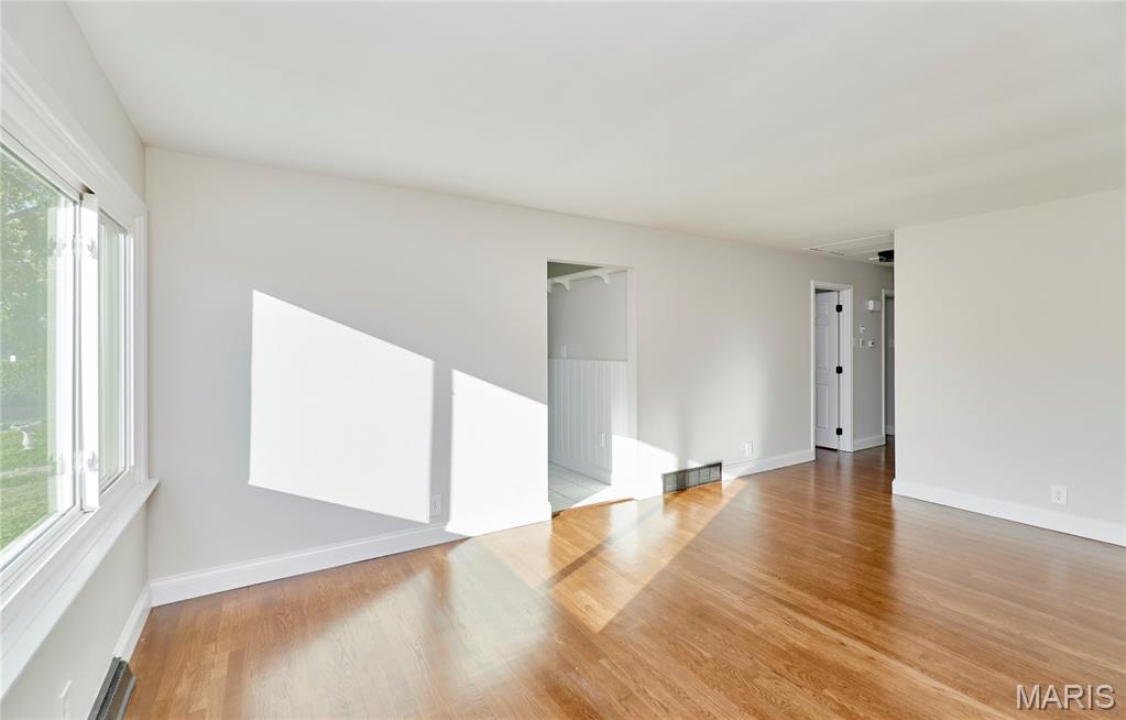 225 N Duchesne Drive Property Photo 8