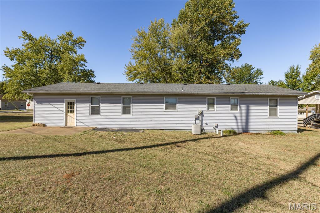 703 1st Street Property Photo