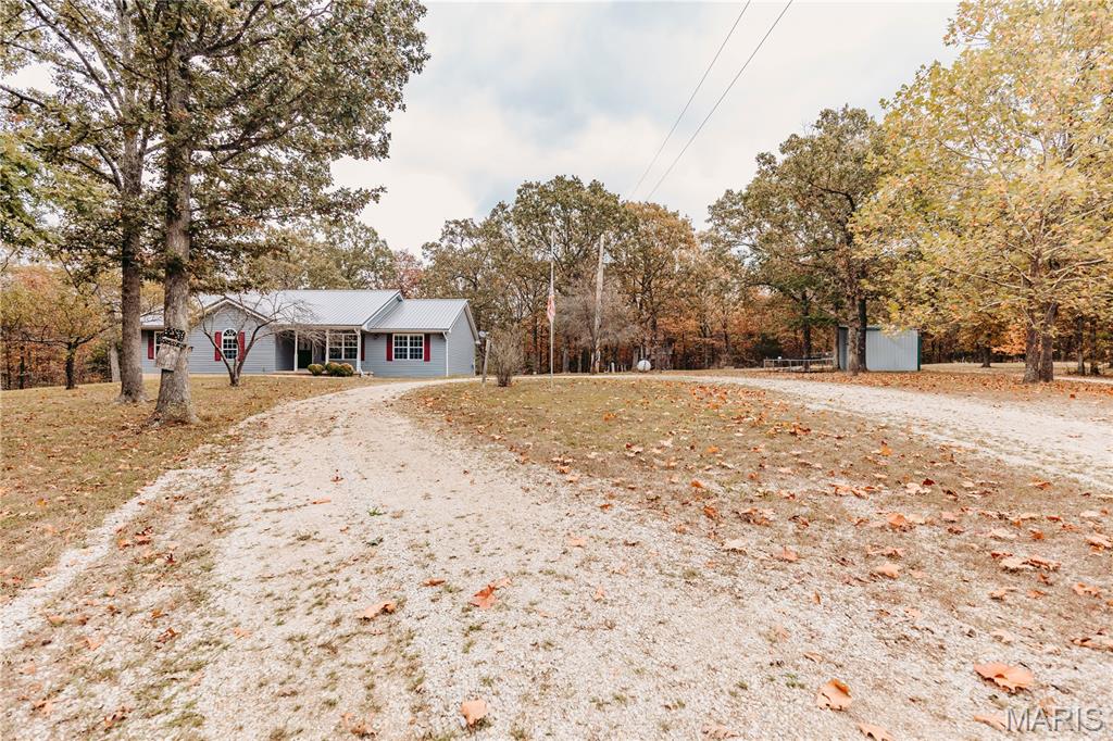 11550 Cherry Road Property Photo 3