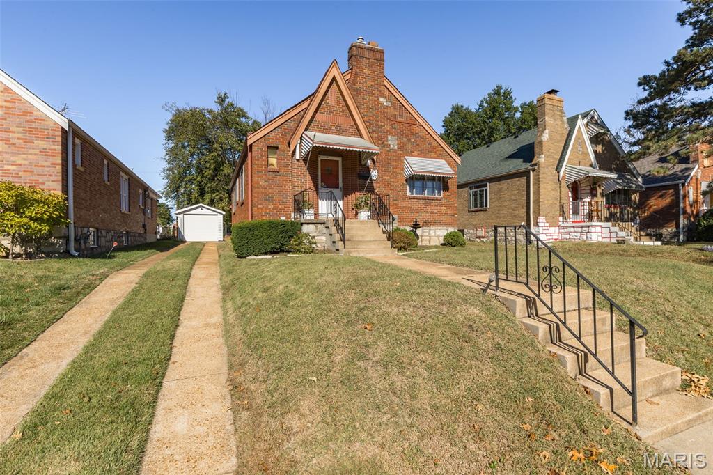729 Zeiss Property Photo 2