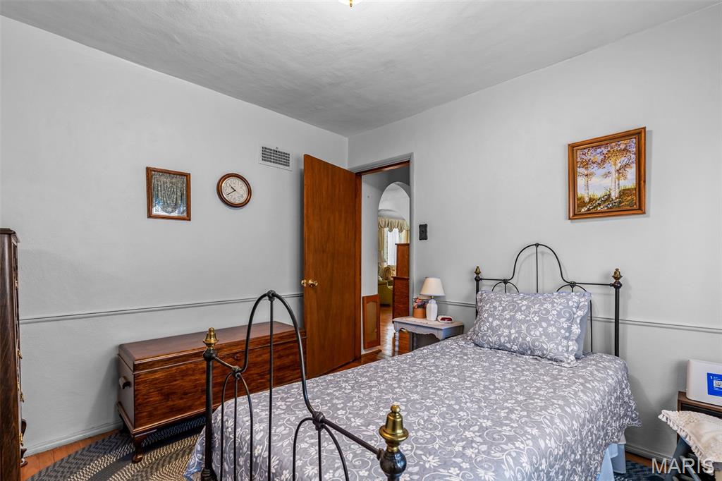 729 Zeiss Property Photo 19