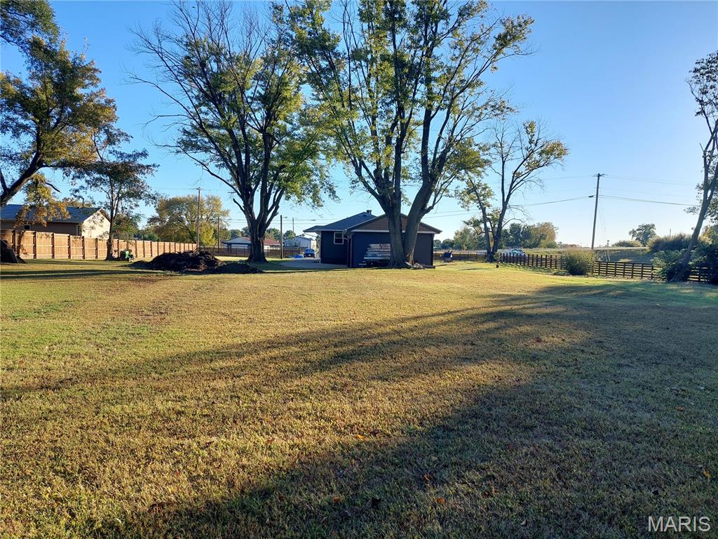 2521 North Street Property Photo 15
