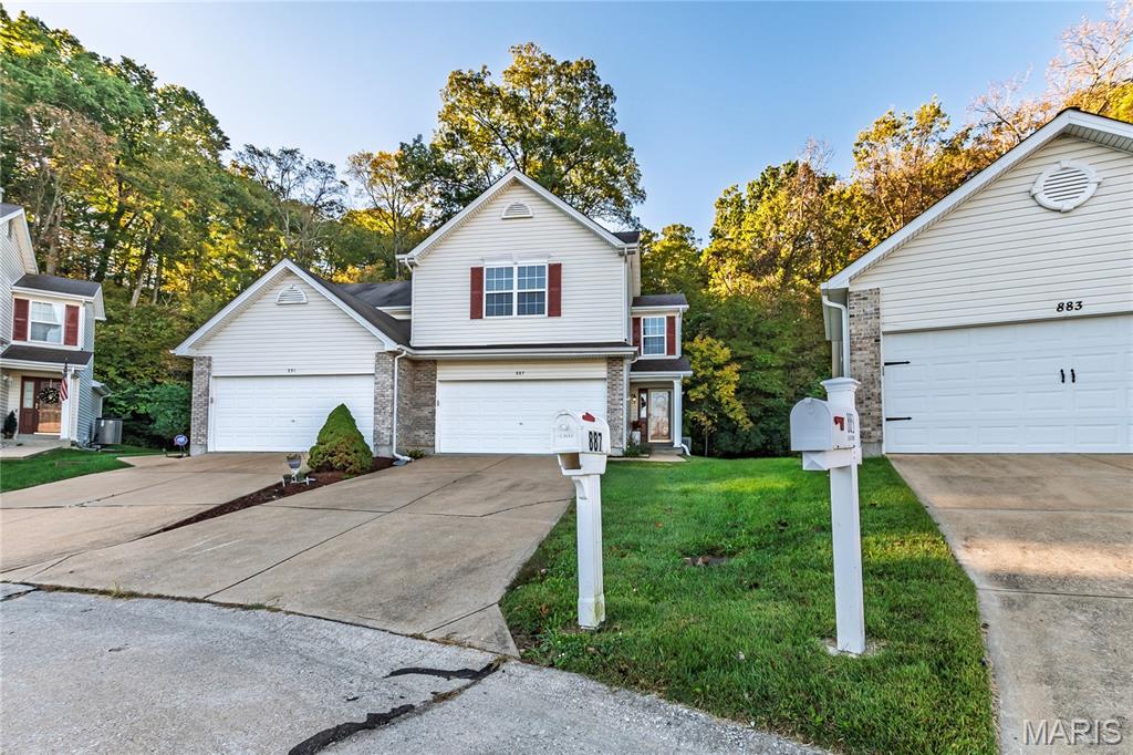 887 Caleb Crossing Property Photo 1