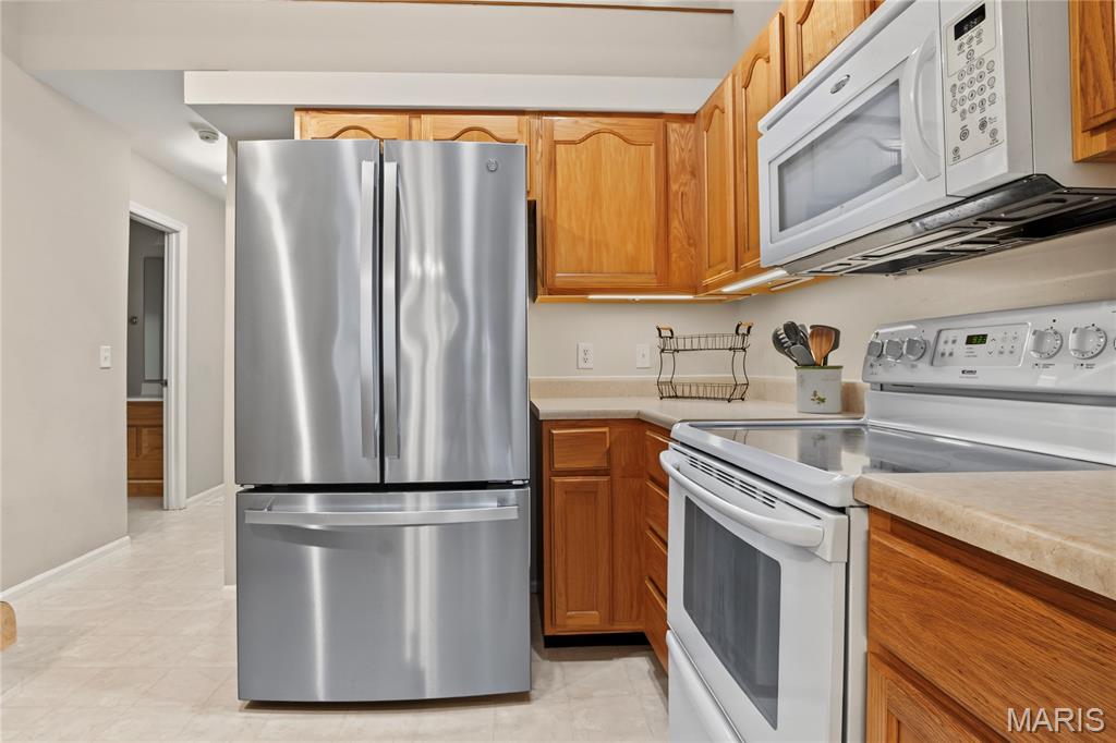 887 Caleb Crossing Property Photo 12
