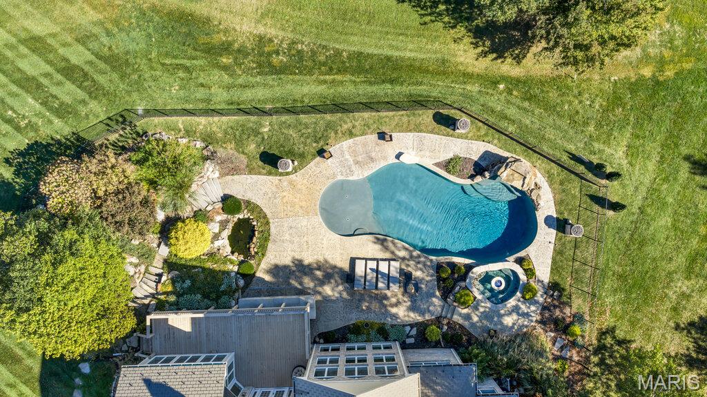 115 Club Creek Court Property Photo 17